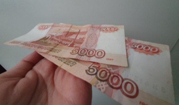 Семьям с детьми продублируют выплаты по 10 тысяч рублей в июле